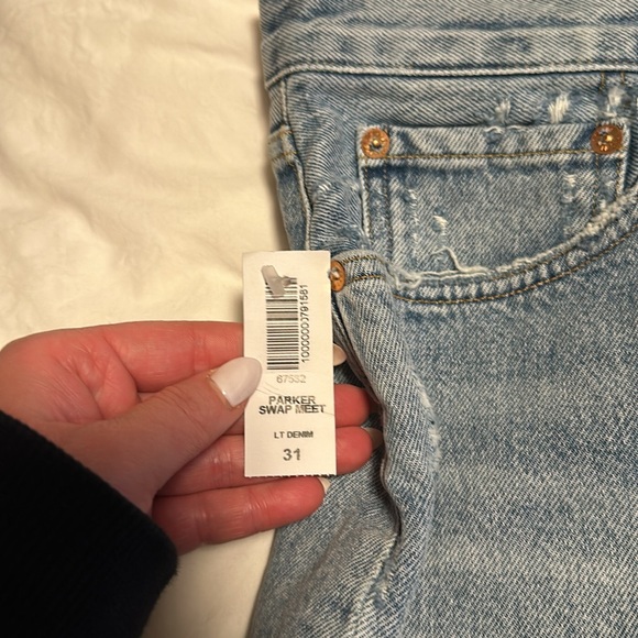 Agolde Parker Short - Picture 5 of 7